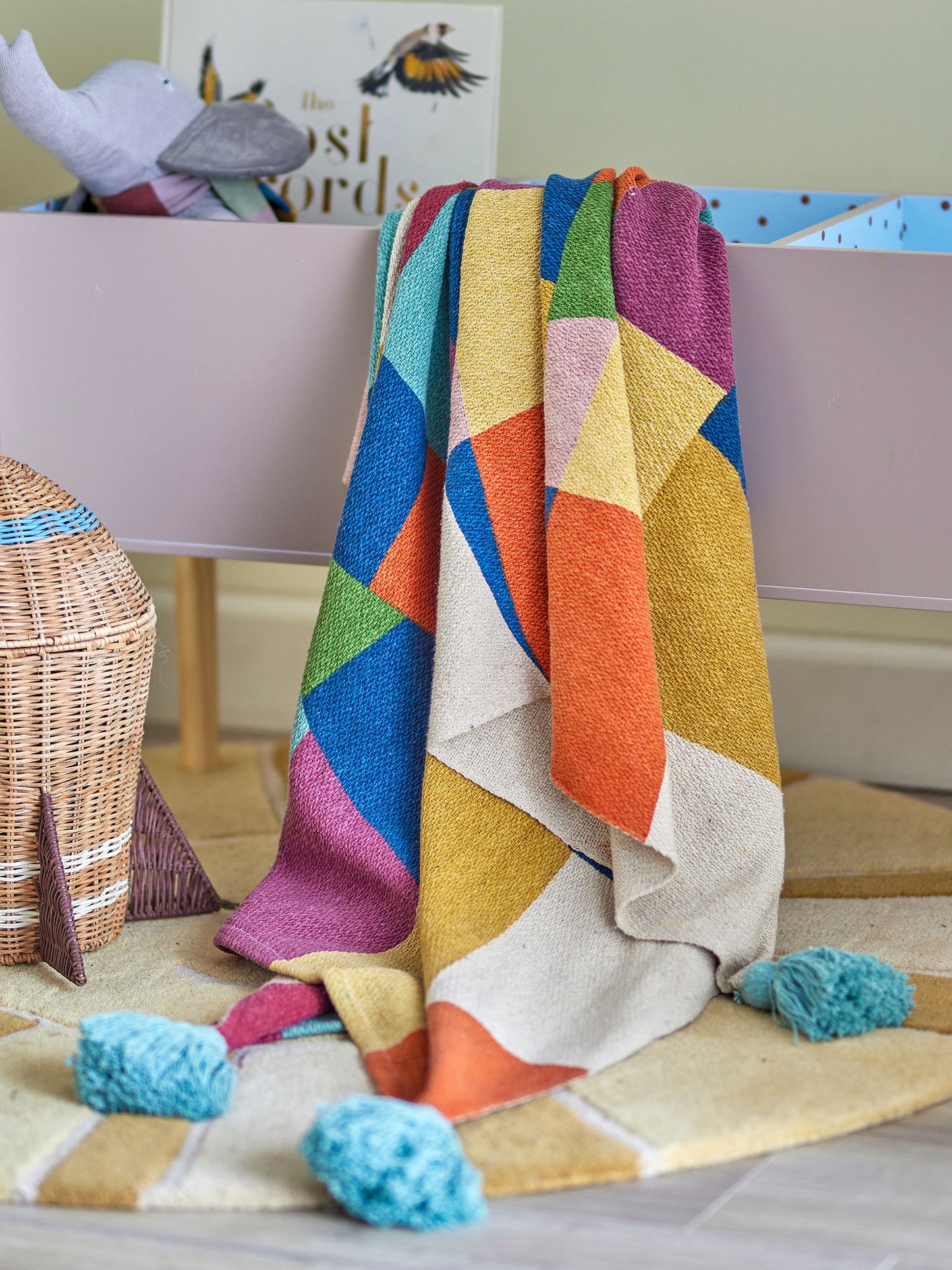 Colorine plaid 130x160 cm i genanvendt bomuld – multicolor børneplaid fra Bloomingville MINI