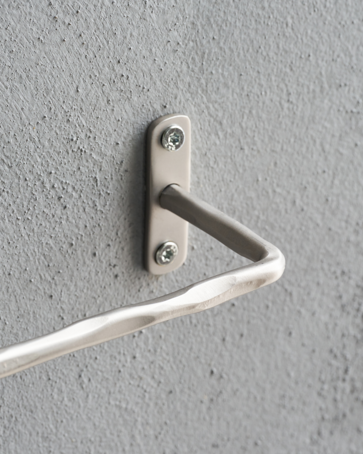 House Doctor Toiletpapirholder, Welo, Børstet sølvfinish