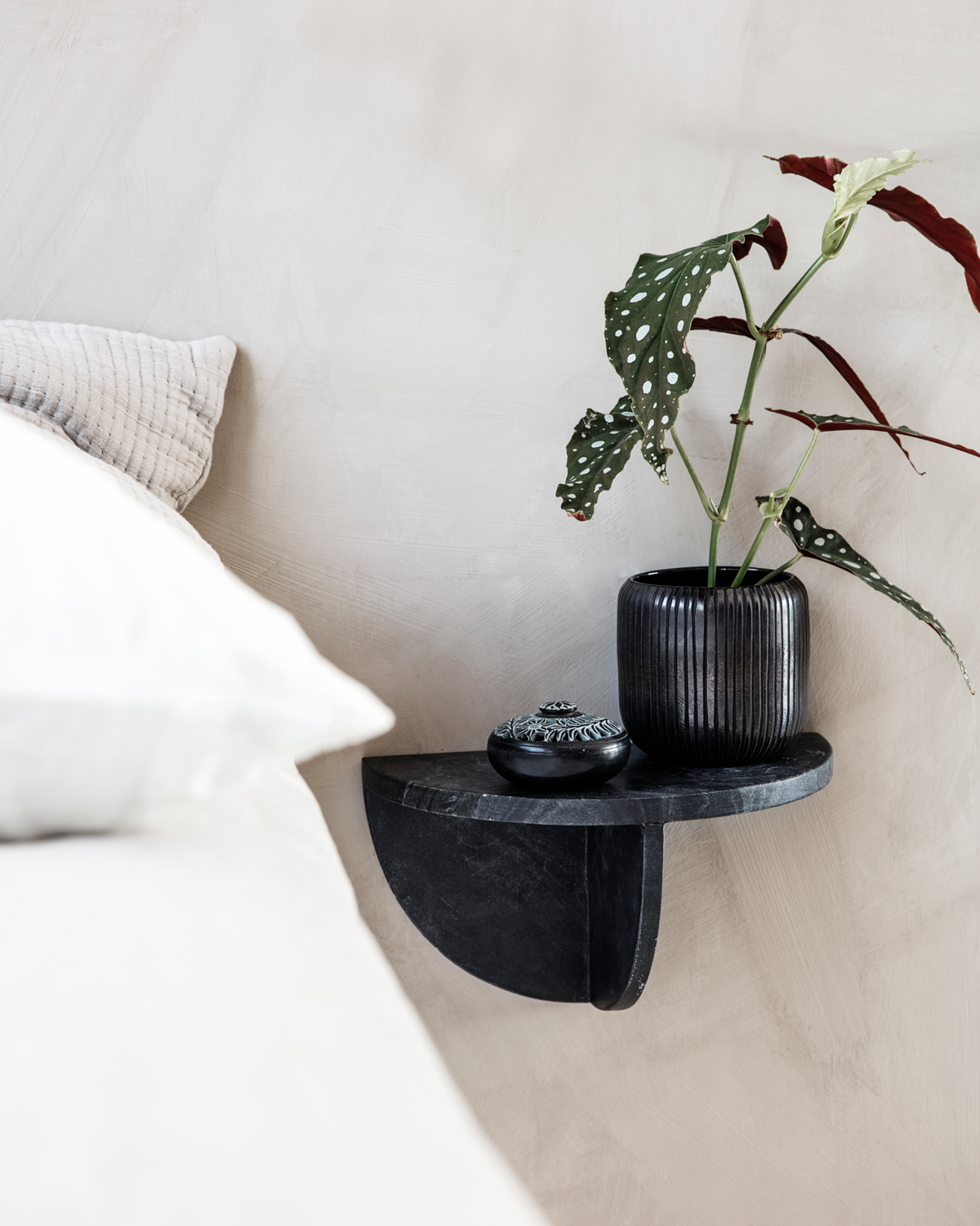 House Doctor Sidebord, Mega, Sort