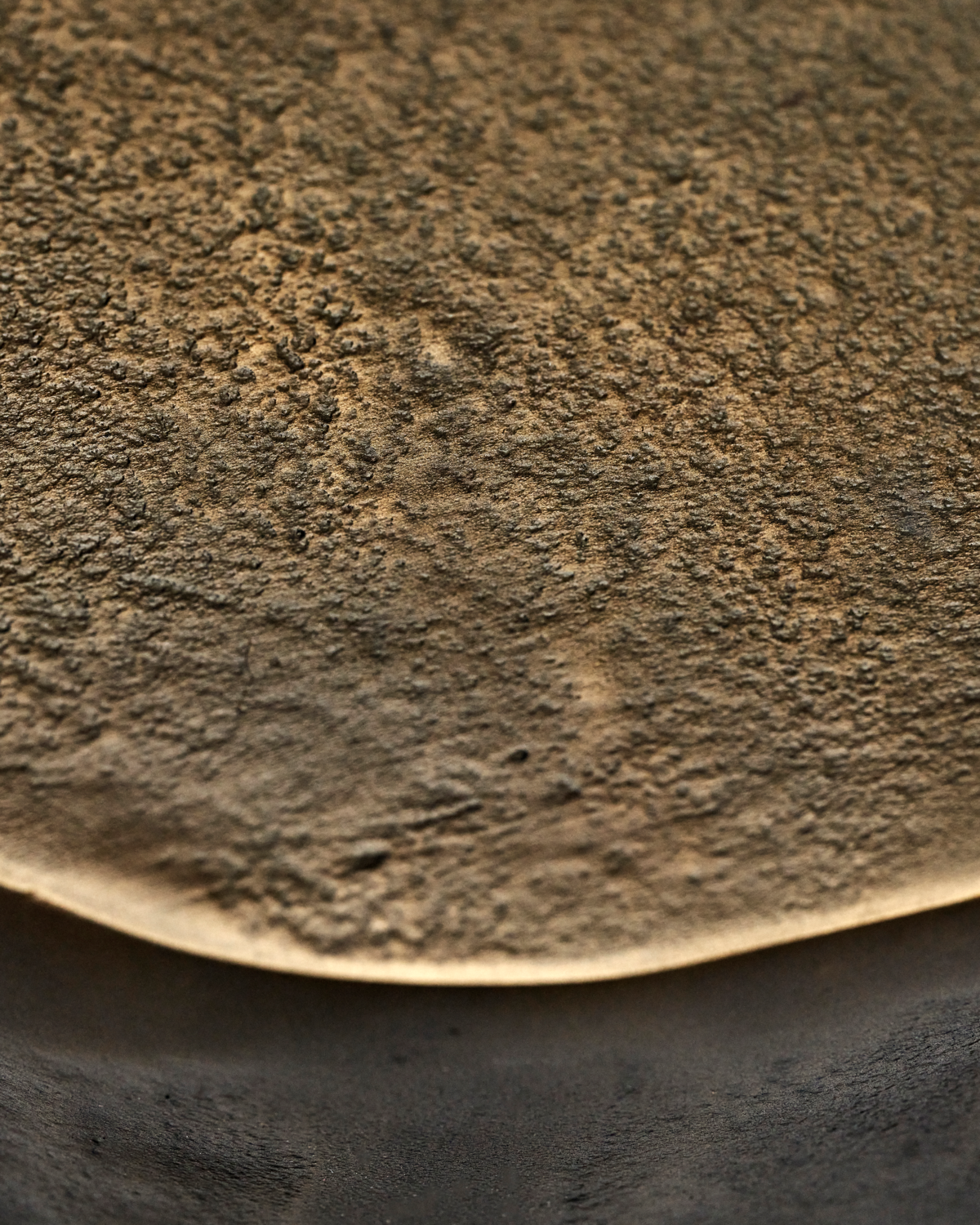 Sidebord, HDMeta, Antik messingfinish