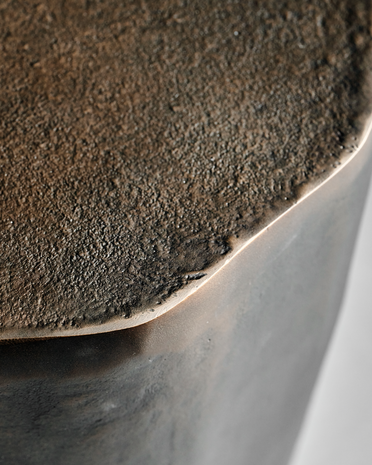 House Doctor Sidebord, Meta, Antik messingfinish