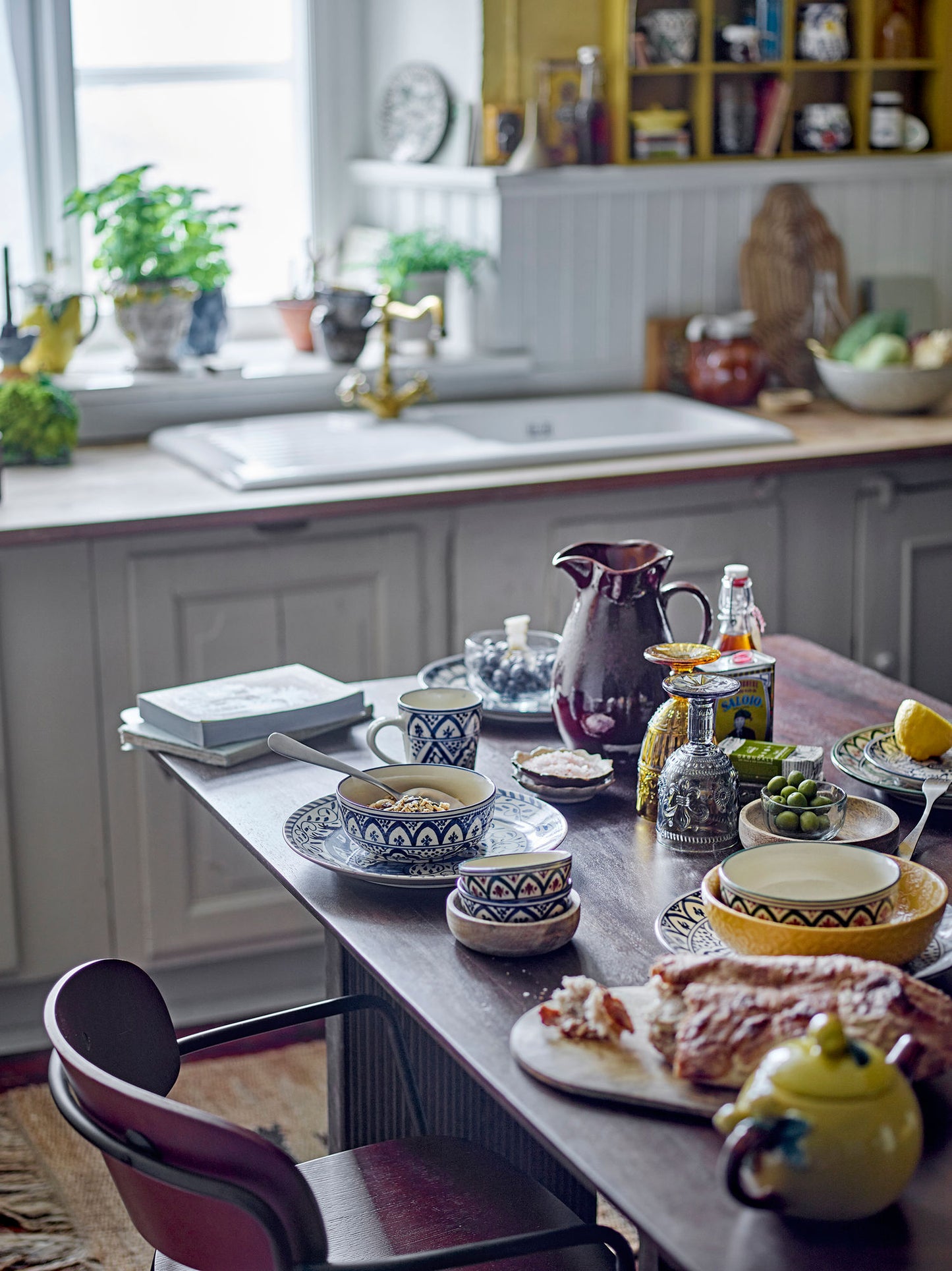 Milow Spisebord i Mangotræ – Elegant og Holdbart Hjemmebord