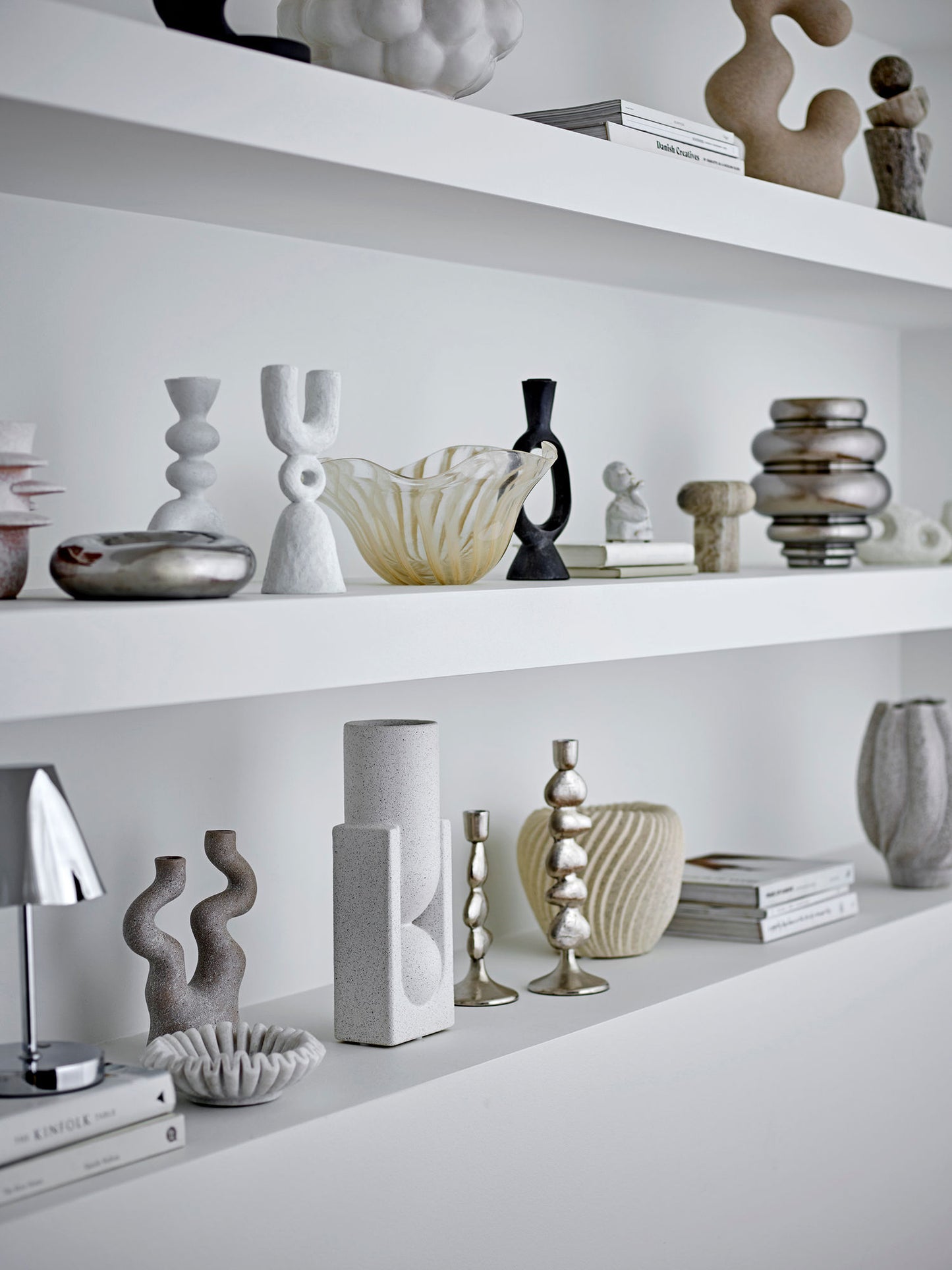 Harmonia Skål – Hvid Marmor med Udskåret Design