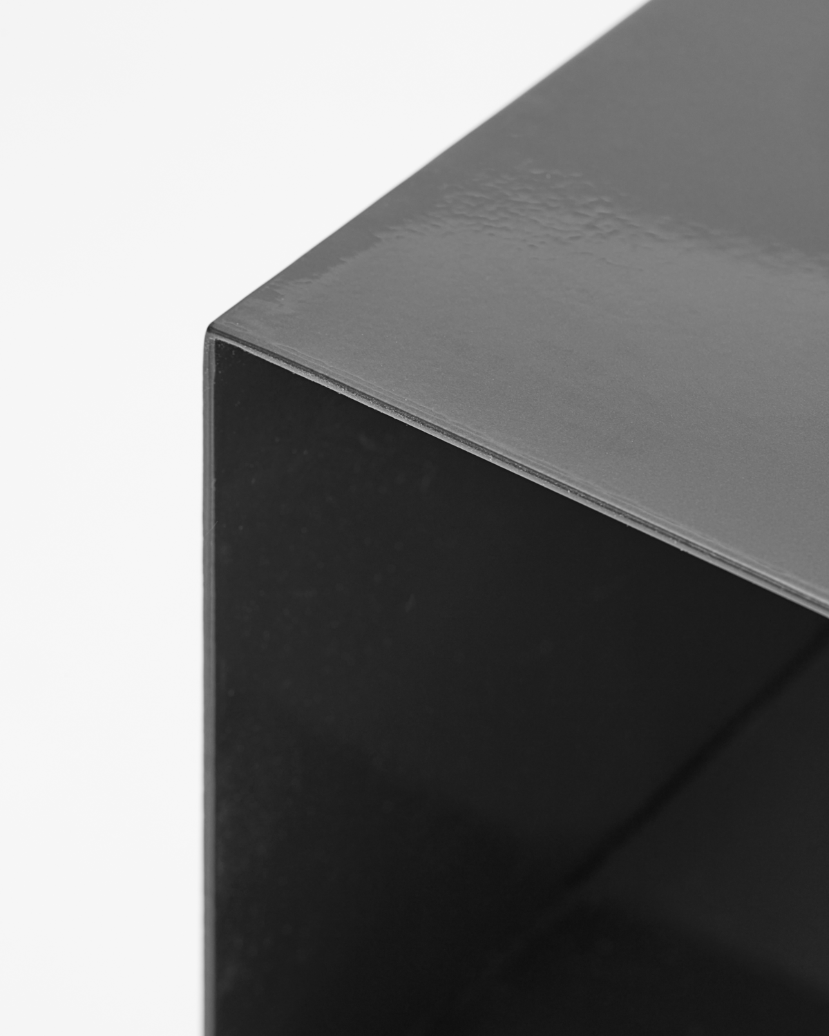 Sidebord, HDFari, Sort
