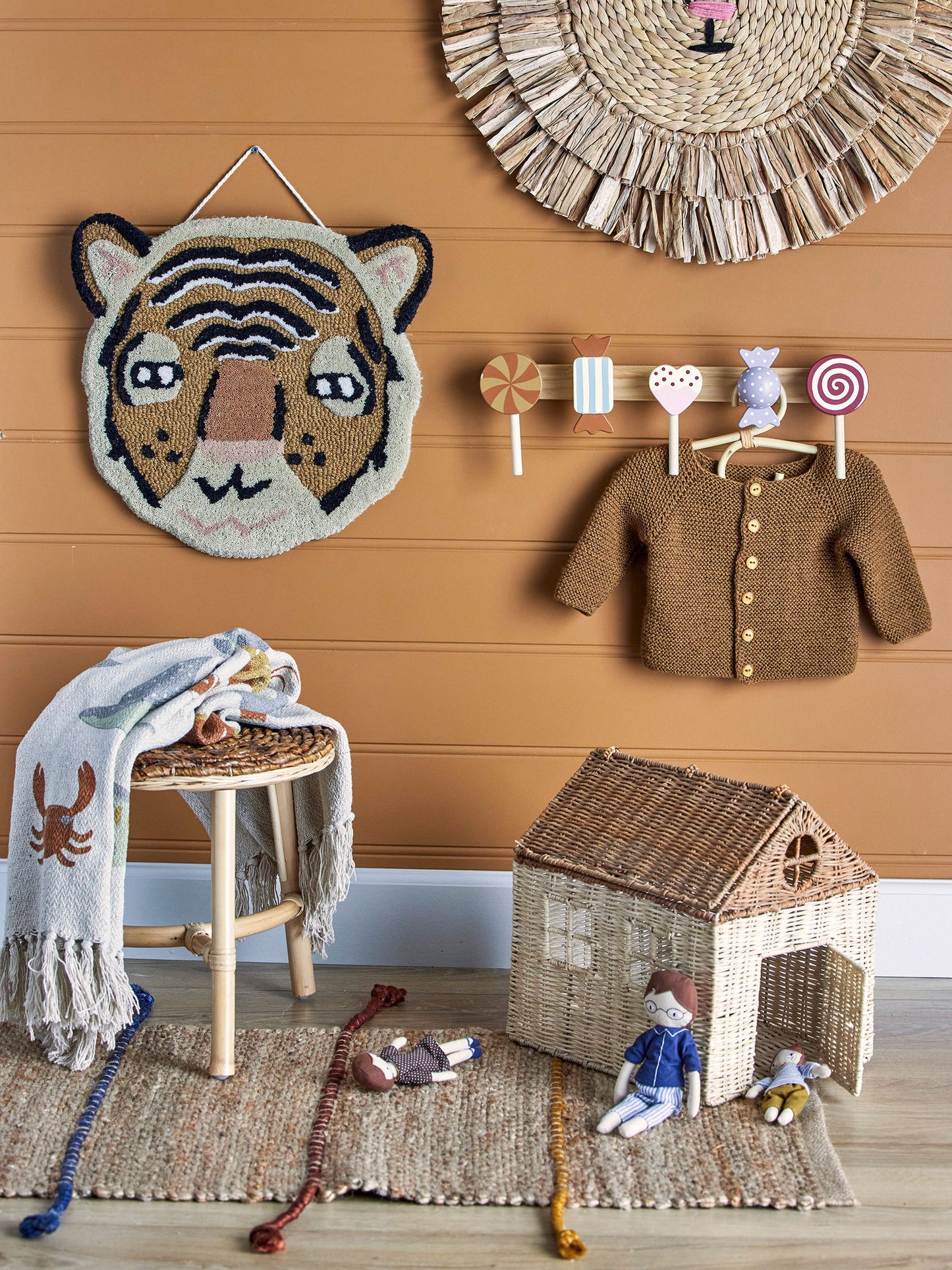 Bloomingville MINI Rudy Knagerække, Brun, FSC®100%, MDF