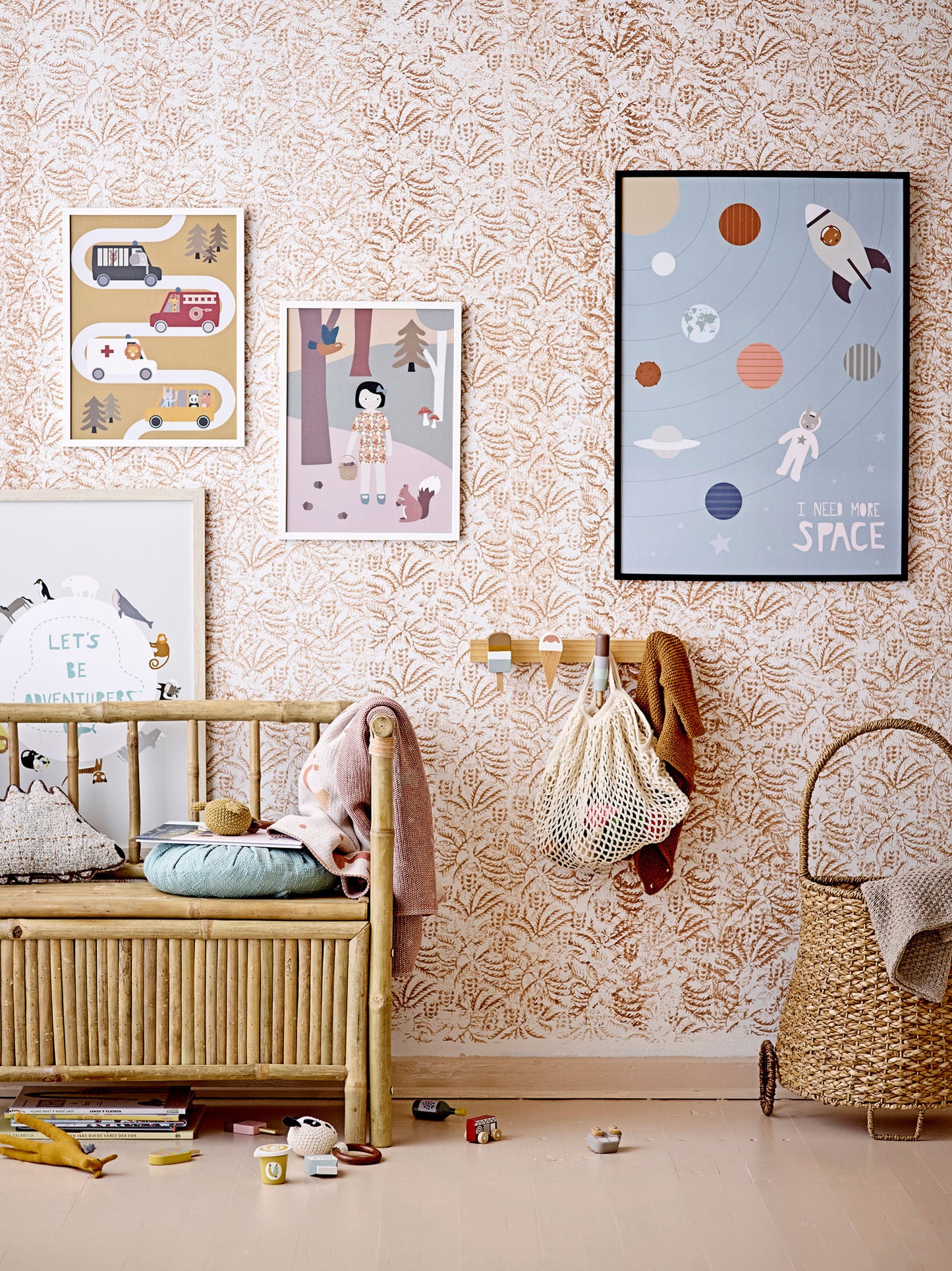 Bloomingville MINI Zyon Knagerække, Multifarvet, FSC®100%, Beech