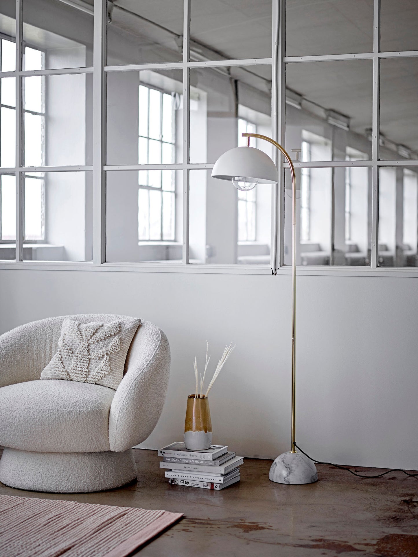 Ted Loungestol – Hvid Bouclé Loungestol