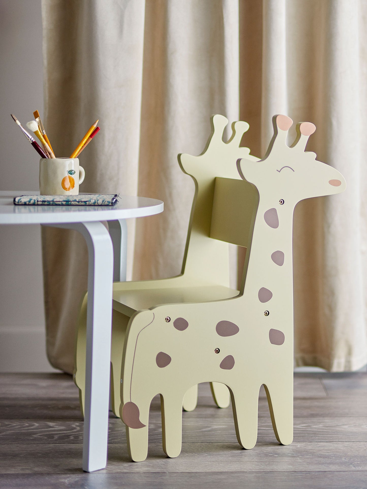 Bloomingville MINI Ibber Stol, Grå, FSC®100%, MDF