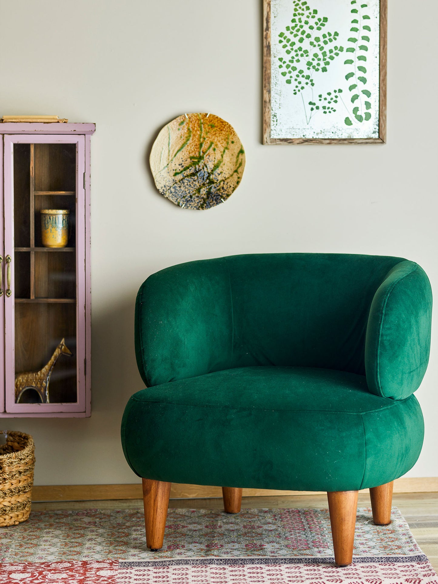 Ruperta Loungestol i Grøn Velour – Elegant Loungestol med Træben | Creative Collection