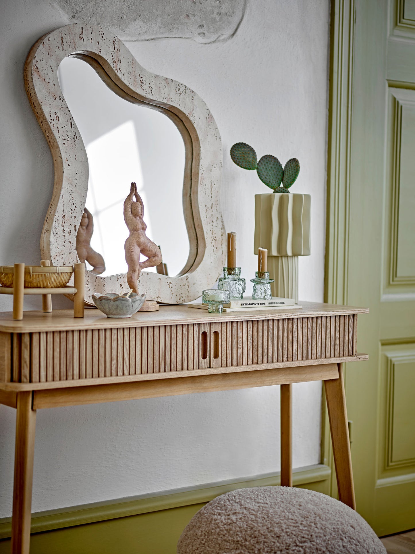 Salento Konsolbord i Nordisk Design – Bloomingville Med Skydelåger (L100 x H78 x W33 cm)