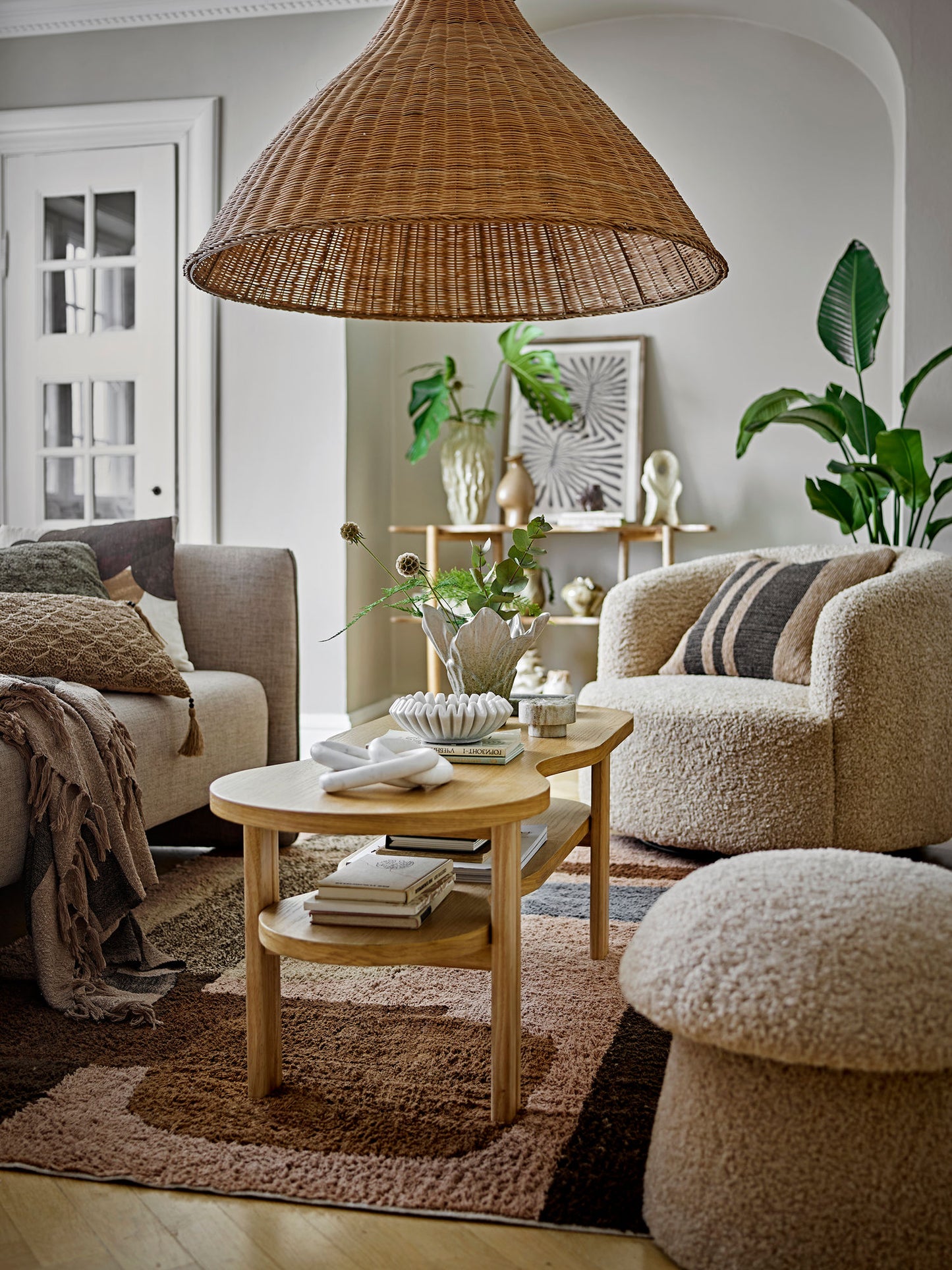 Harmonia Skål – Hvid Marmor med Udskåret Design