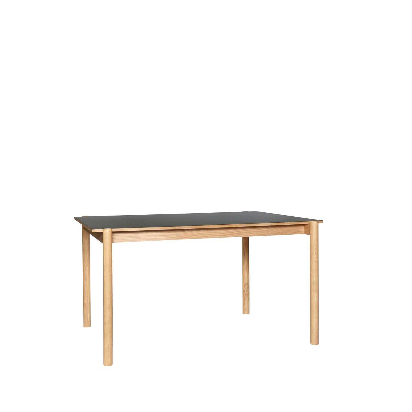 Hübsch Oblique skrivebord 140x81xH75 cm i sort – FSC-certificeret egetræ med linoleum