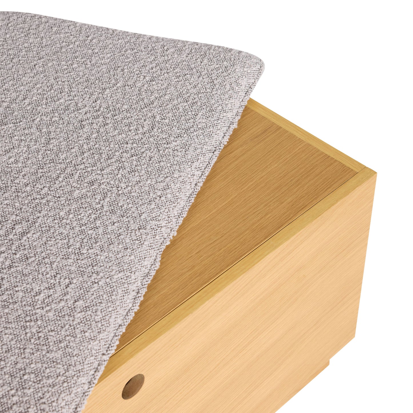 Hübsch Alcove Bænk i Egetræ og Lysegrå – FSC-certificeret Bænk med Opbevaring (90 x 47 x H45 cm)