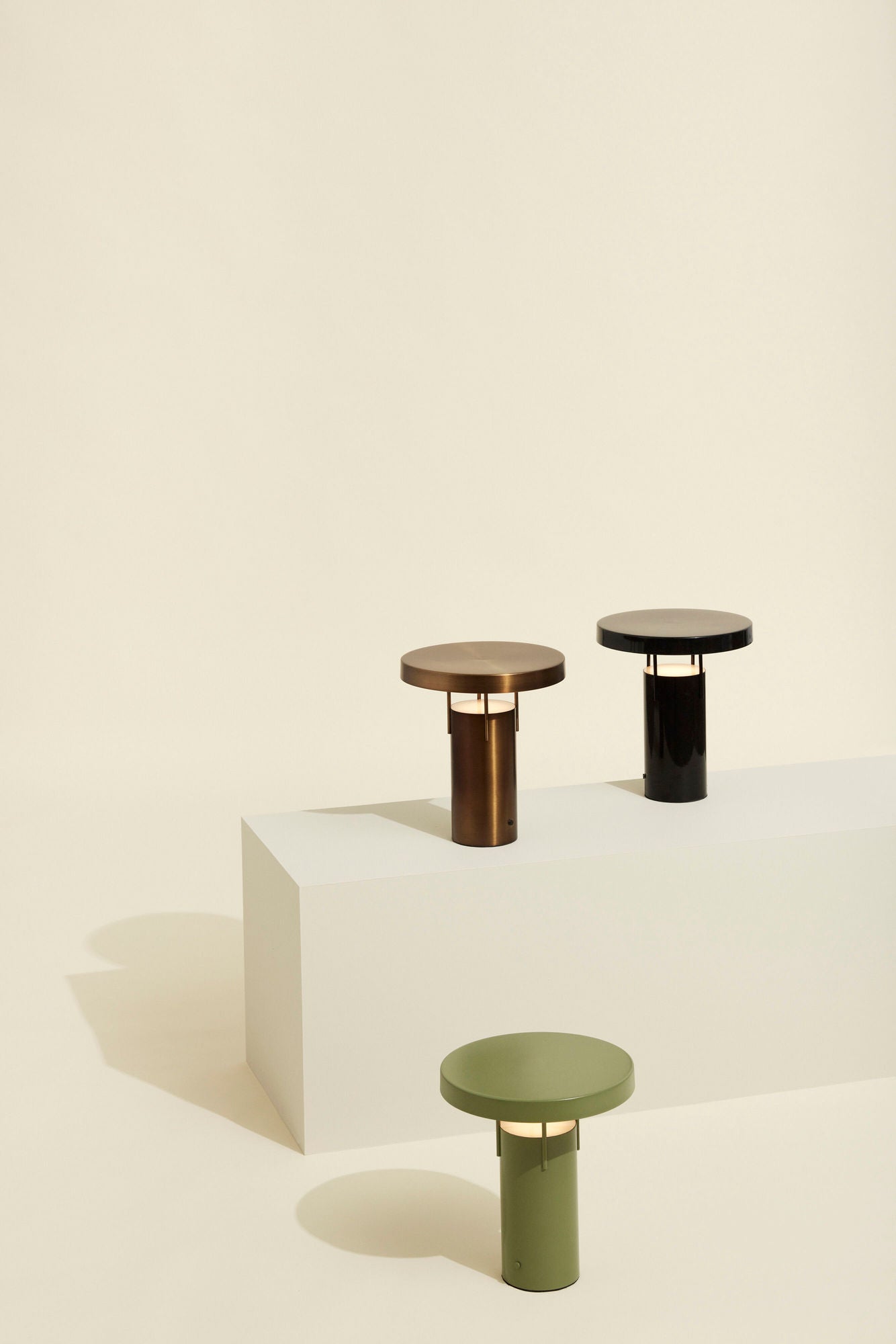 Hübsch BringMe Transportabel Lampe Bruneret Messing