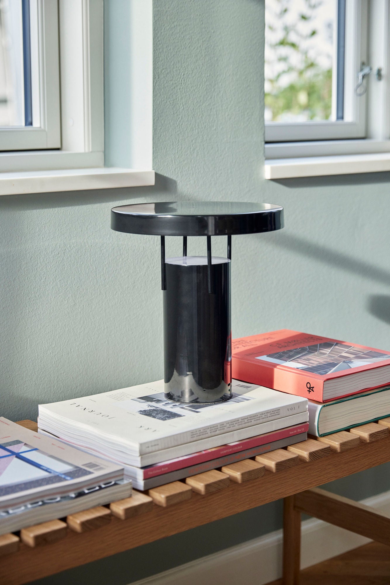 Hübsch BringMe Transportabel Lampe Sort